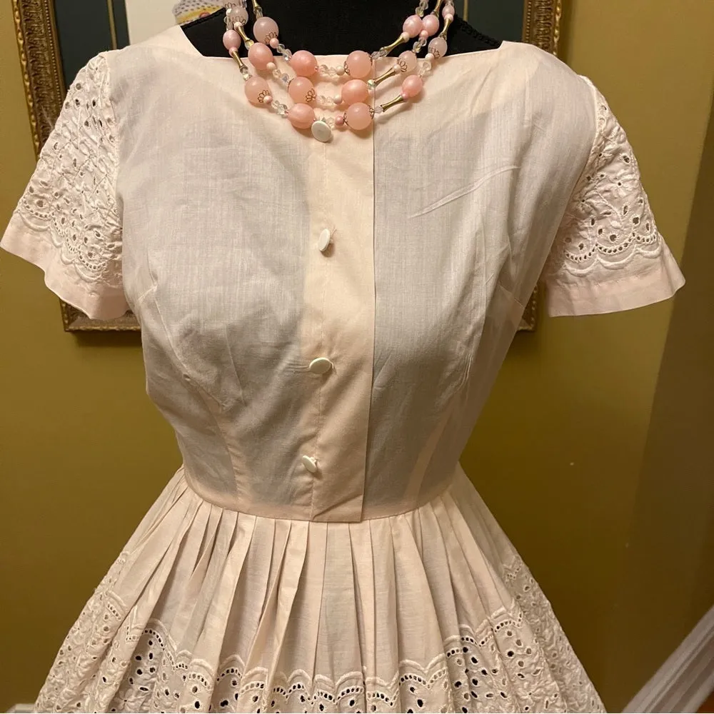 50’s day dress size 4