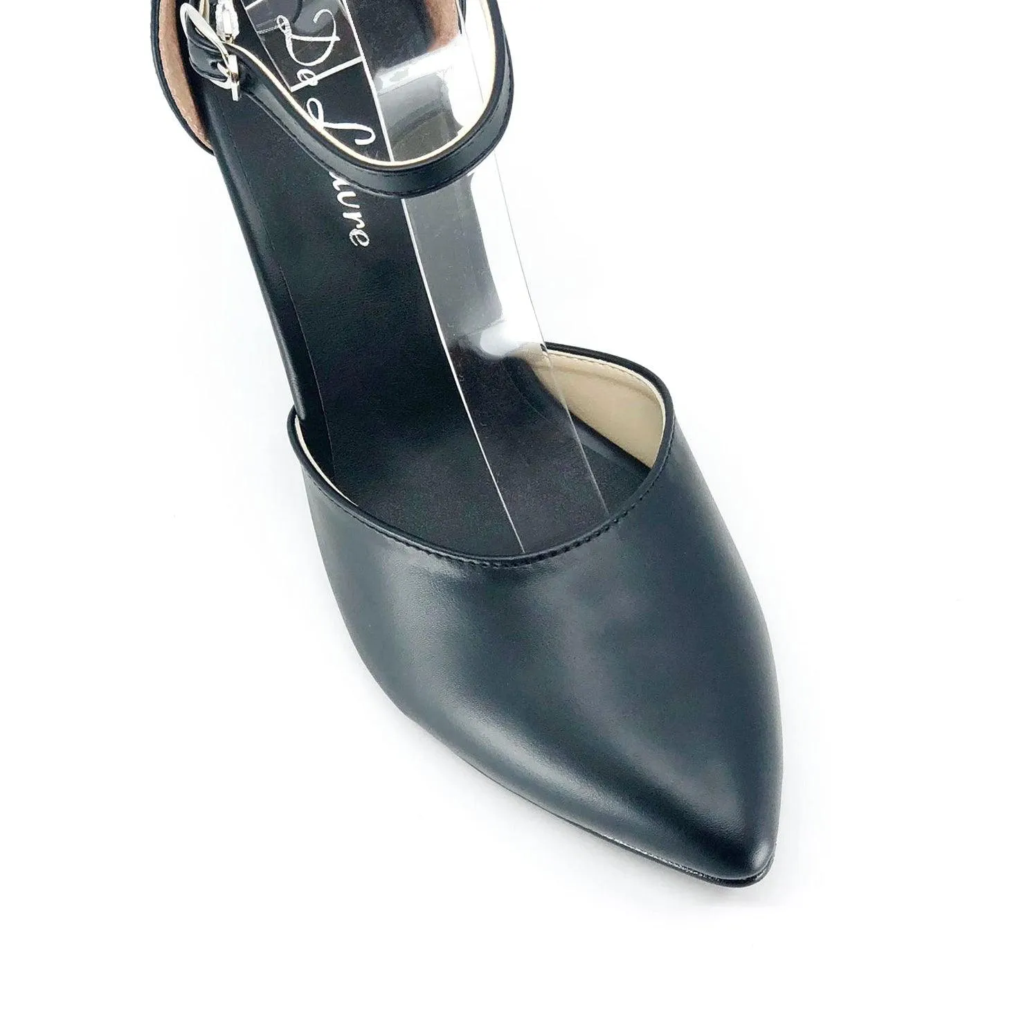 Adeera Pumps
