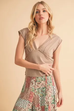 Aemi Co V-Neck Cap Sleeve Cropped Top