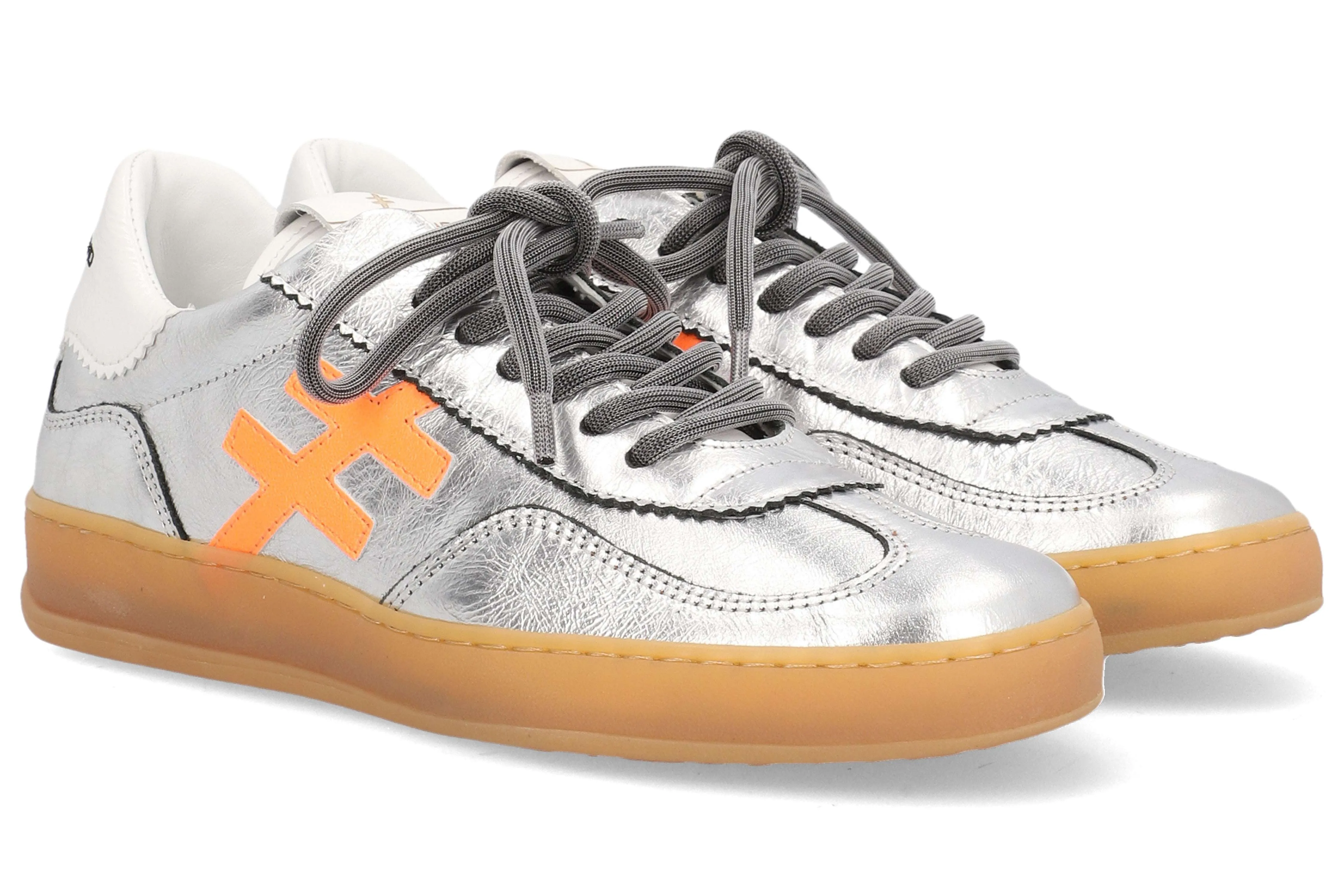 Another Trend Silver Trainer |A0325841