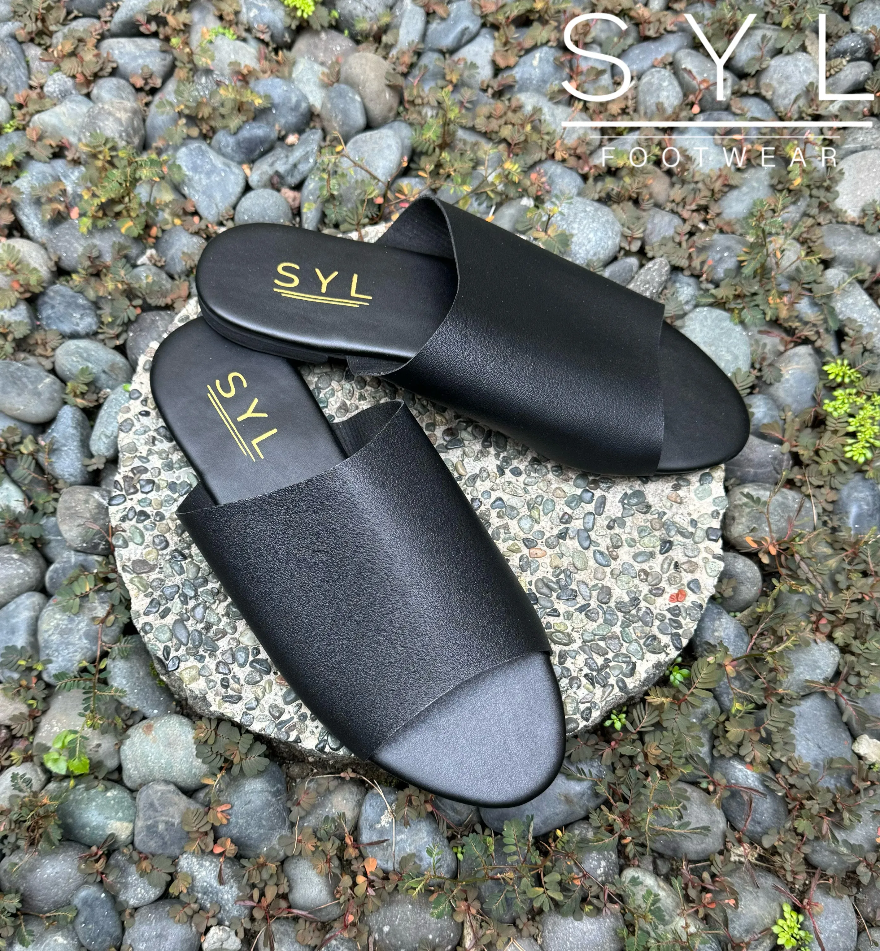 Bella flats by SYL