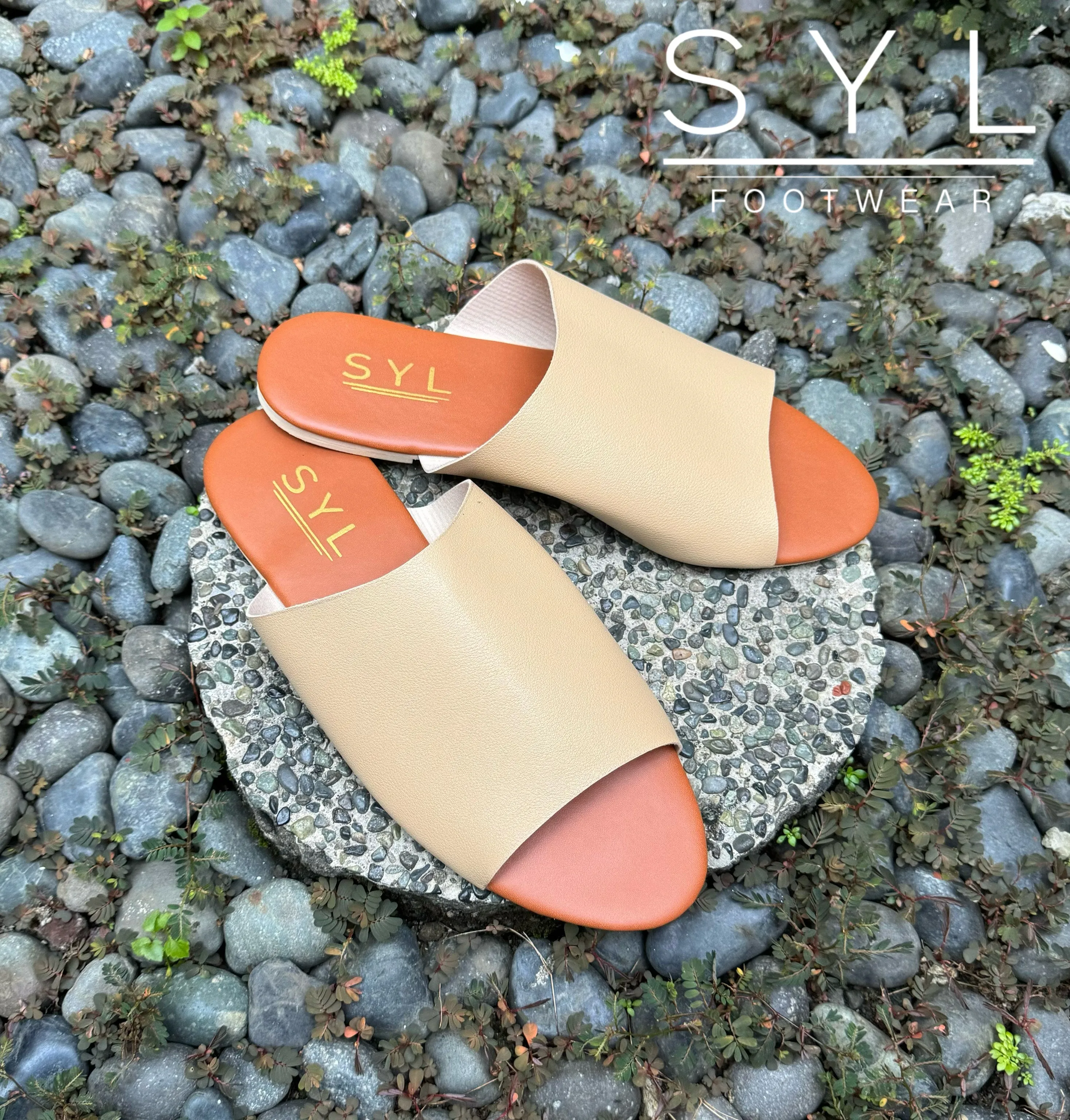 Bella flats by SYL