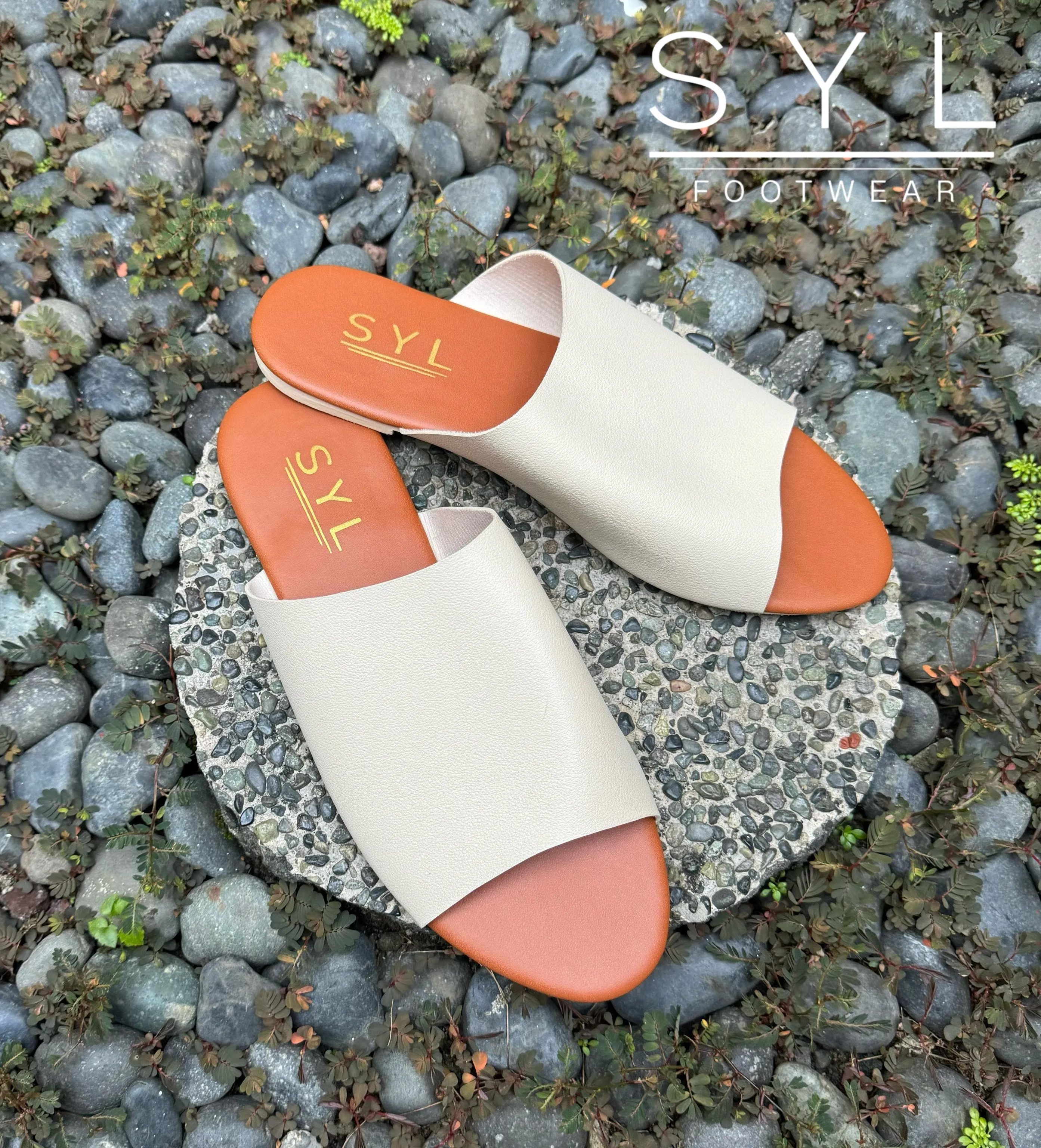 Bella flats by SYL
