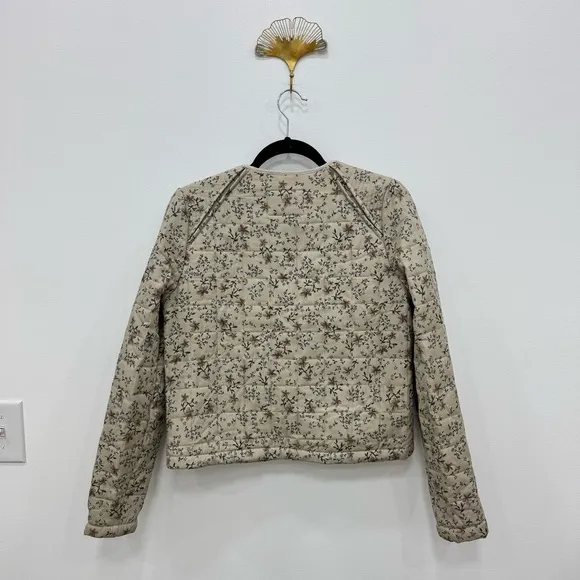 Blank NYC Dainty Floral Quilted Crop Jacket Cream Size Small Full Zip