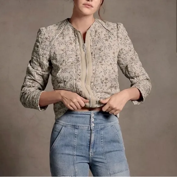 Blank NYC Dainty Floral Quilted Crop Jacket Cream Size Small Full Zip