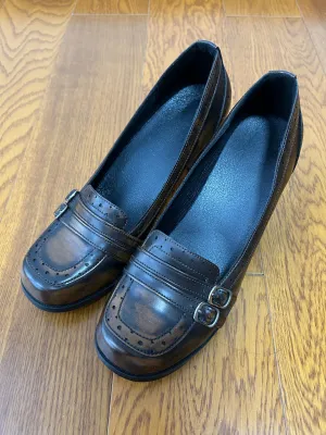 Brown Vintage Inspired Chunky Heels