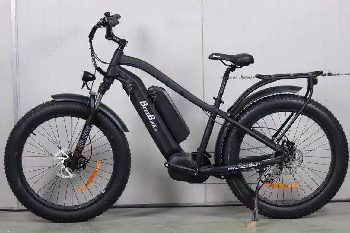 BUZZ BIKE TT Deluxe Mid Drive Duo Battery 26" X 4" BLACK