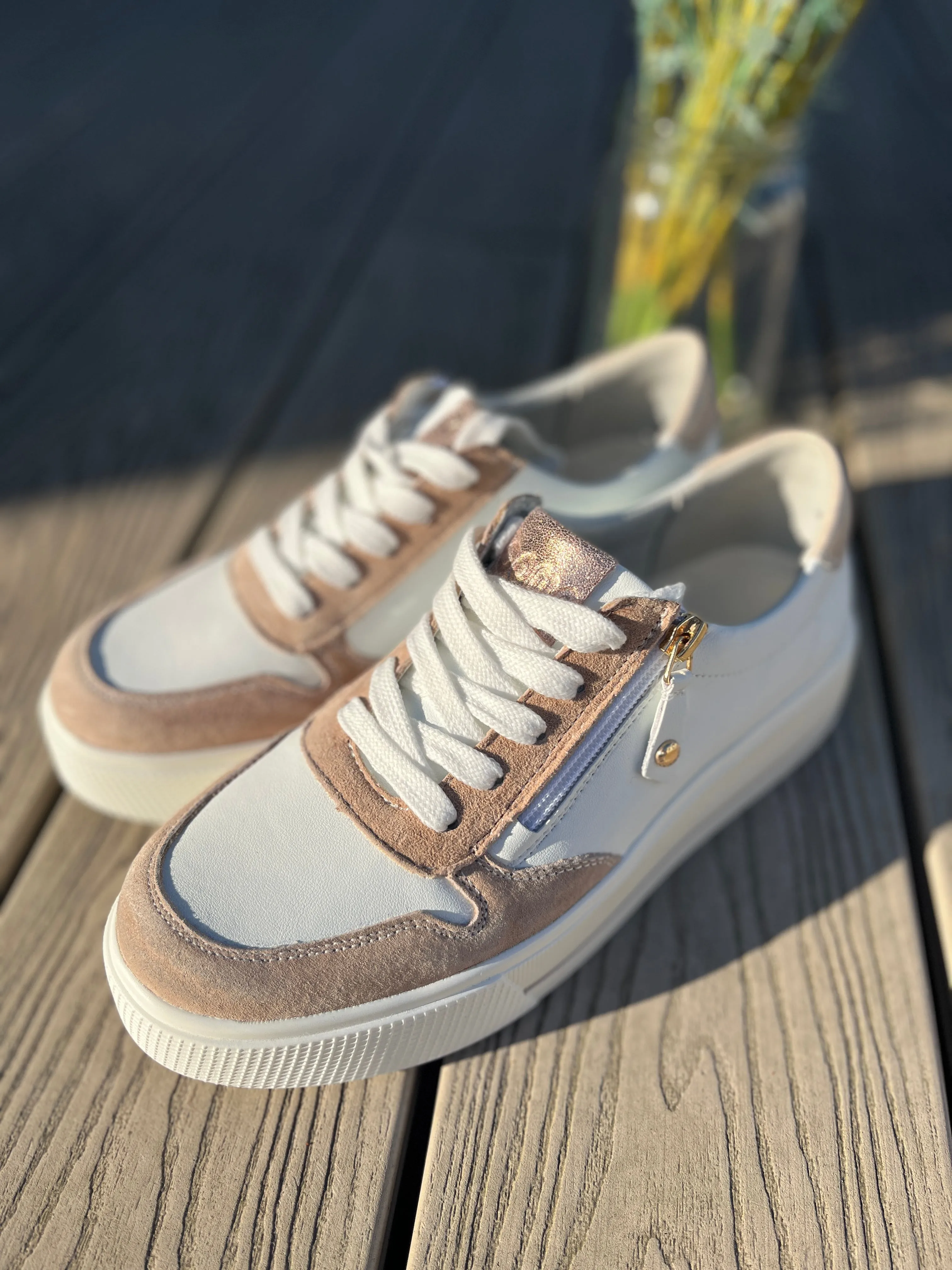 Cora Trainer