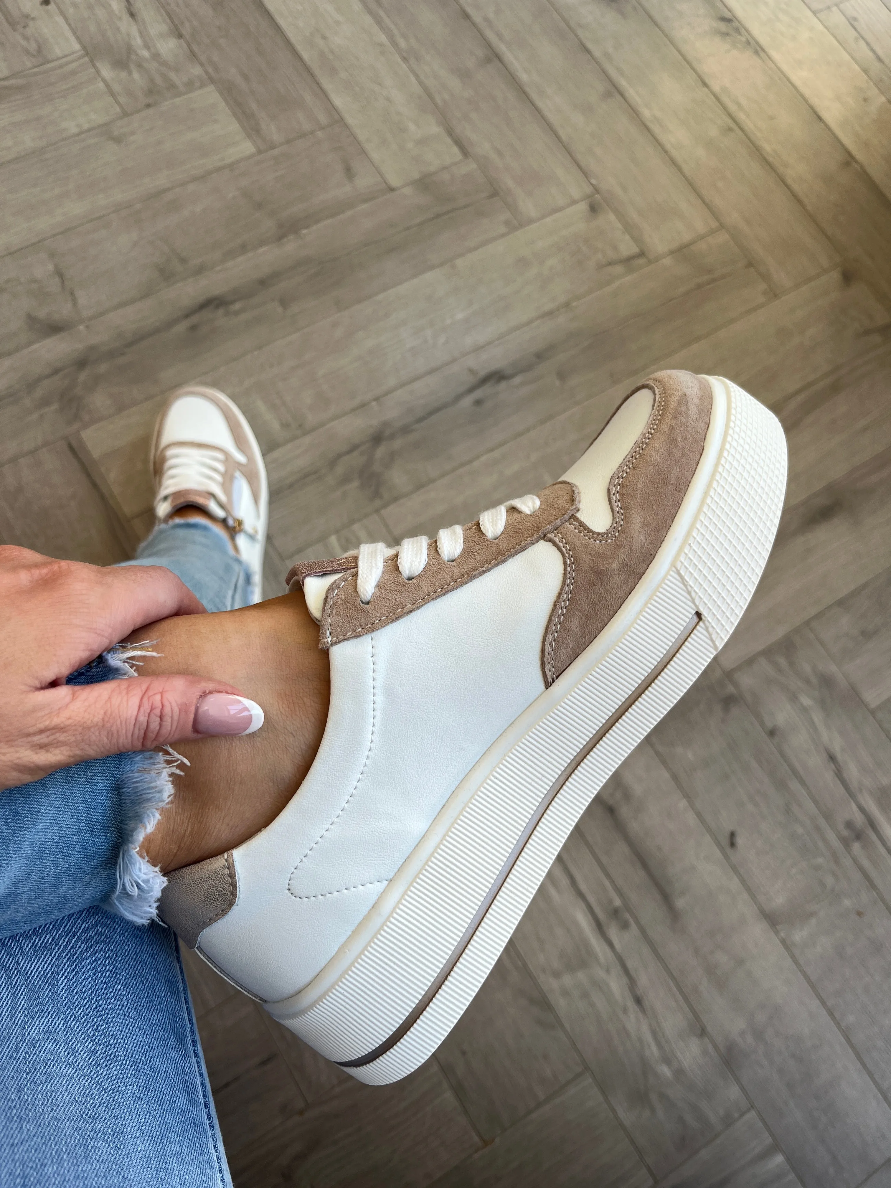 Cora Trainer