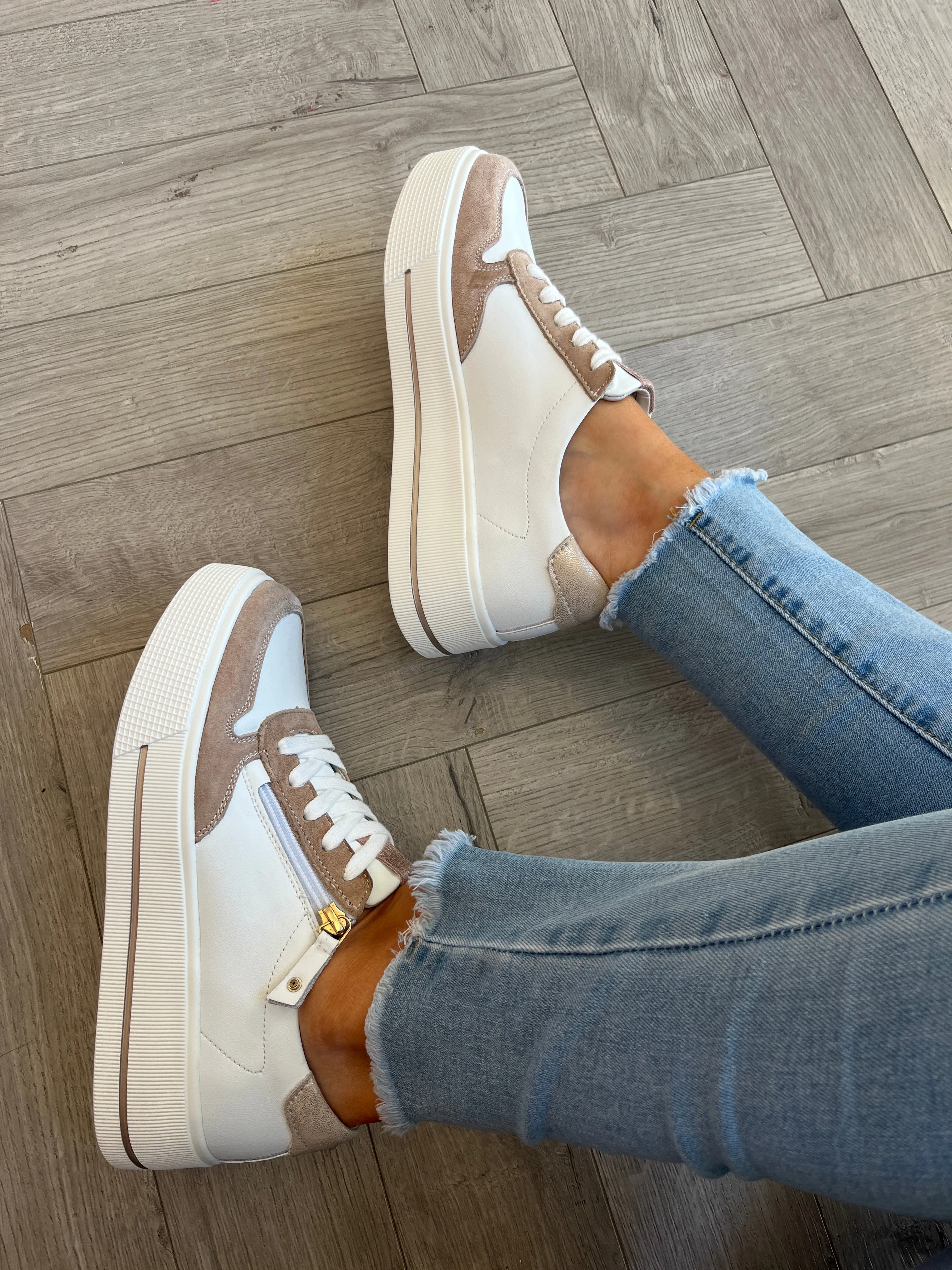 Cora Trainer