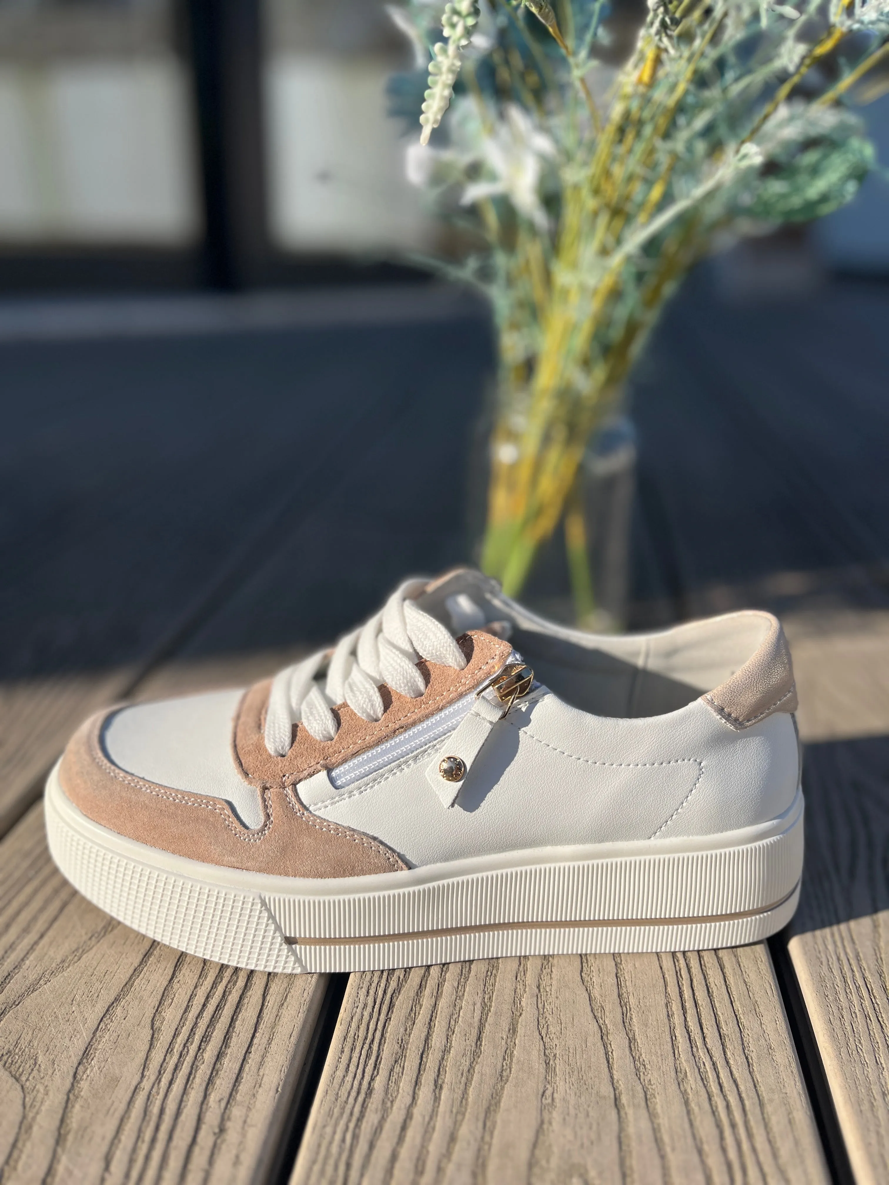 Cora Trainer