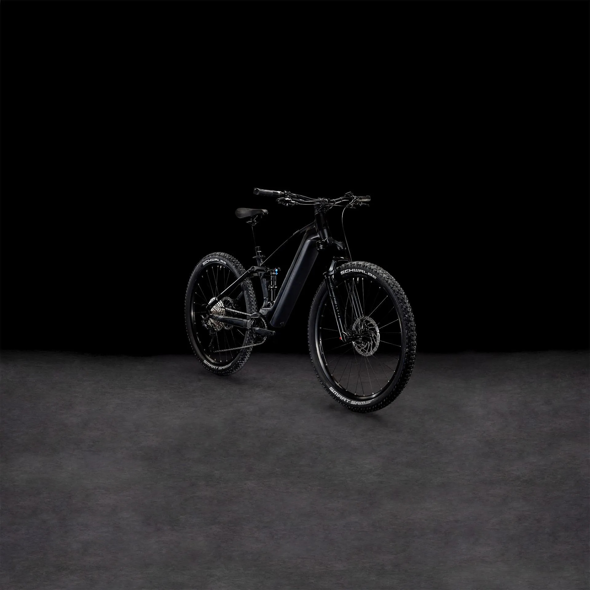 CUBE STEREO HYBRID 120 SLX 750 BLACK/METAL