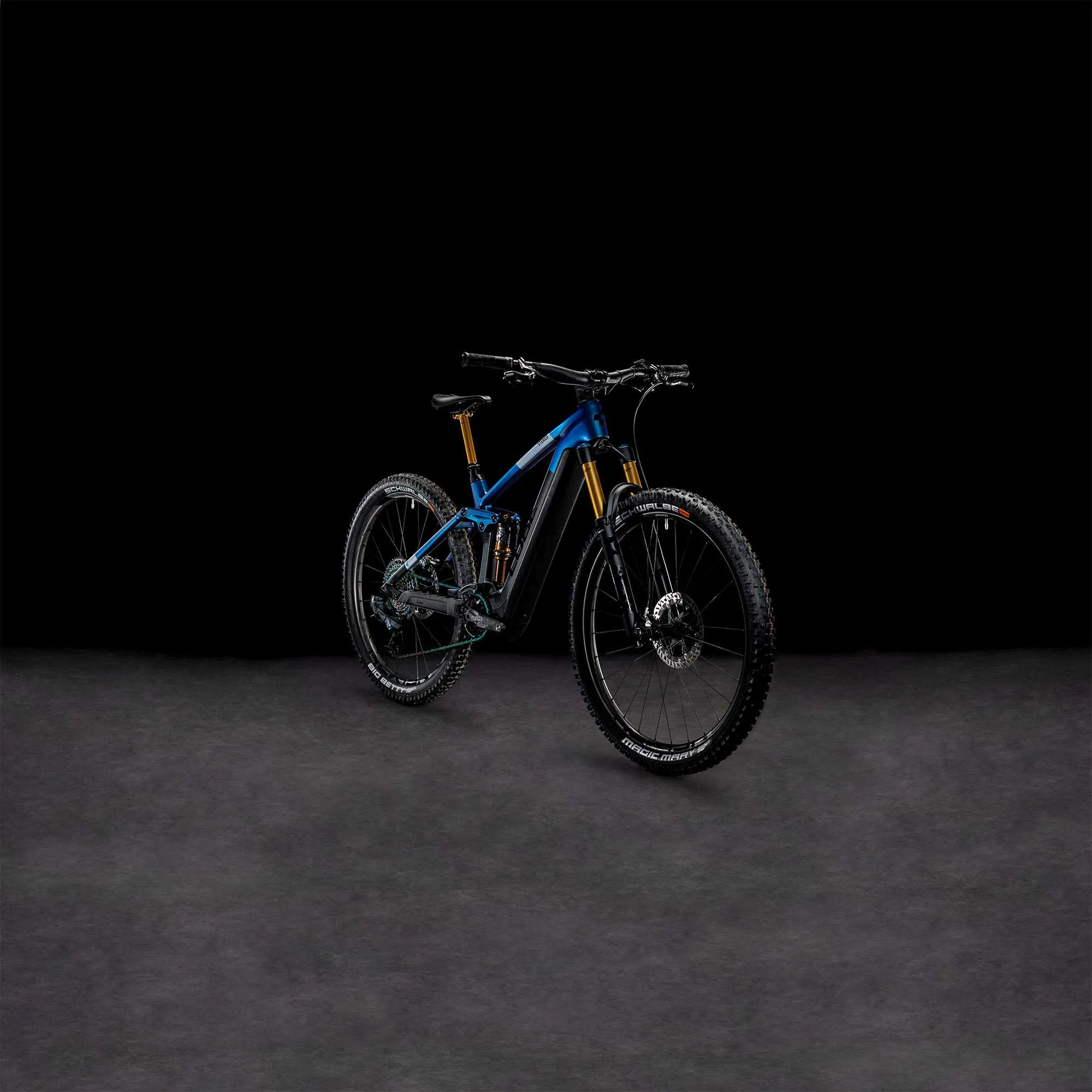 CUBE STEREO HYBRID 140 HPC SLT 750 NEBULA/CARBON