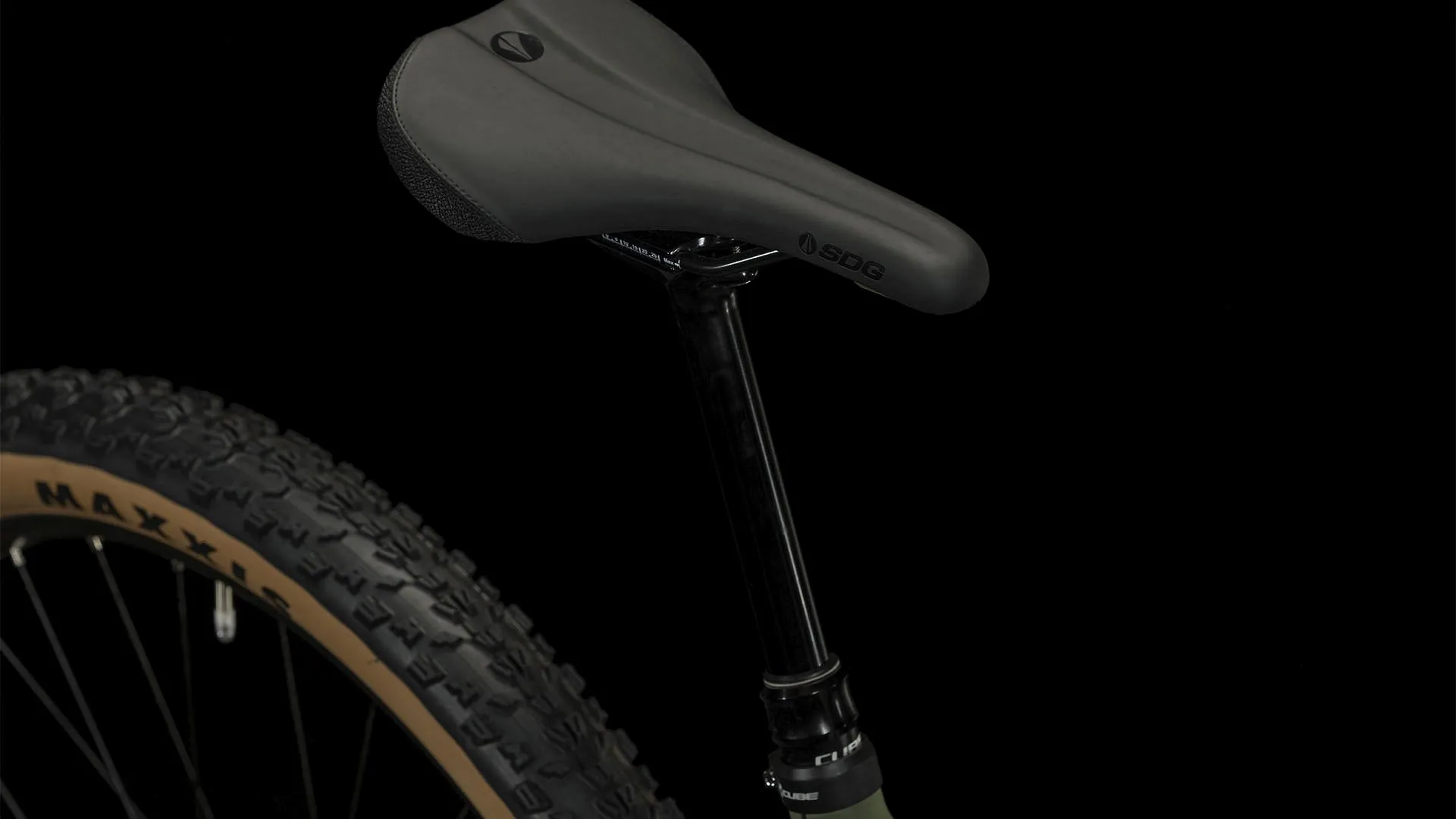 CUBE STEREO ONE22 HPC TM FLASHGREY/OLIVE