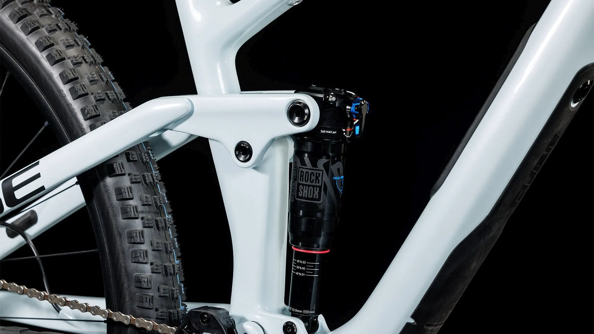 CUBE STEREO ONE44 C:68X SLX FROSTWHITE/BLACK