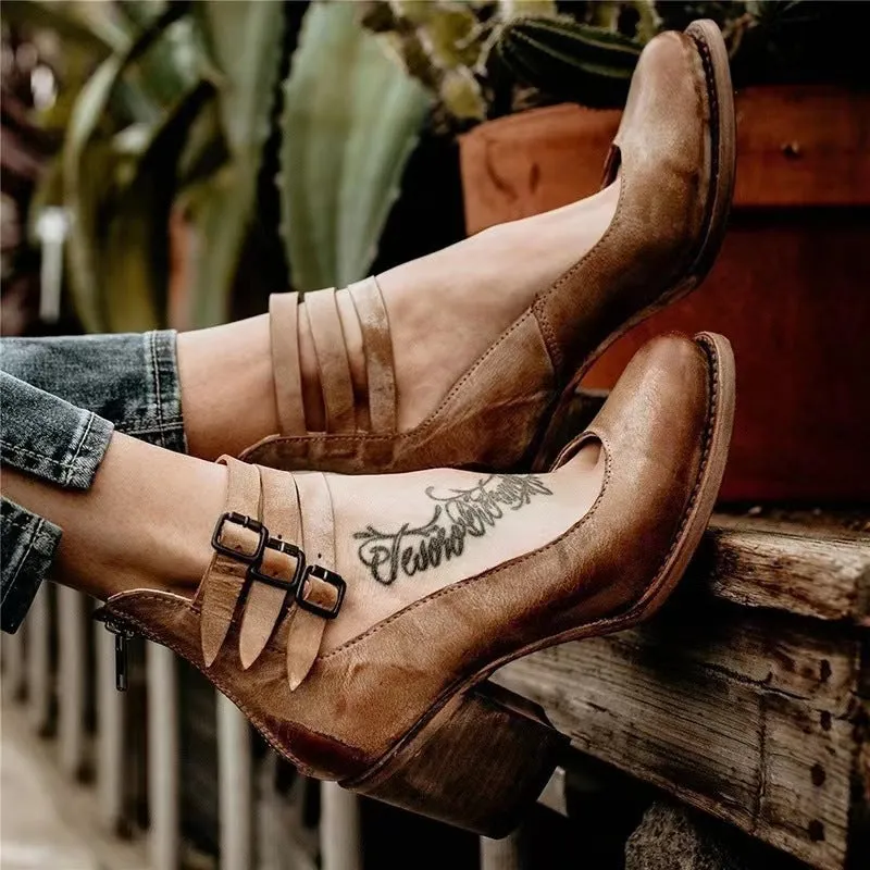Double-Strap Block Heels | Brown | Vintage and Comfortable