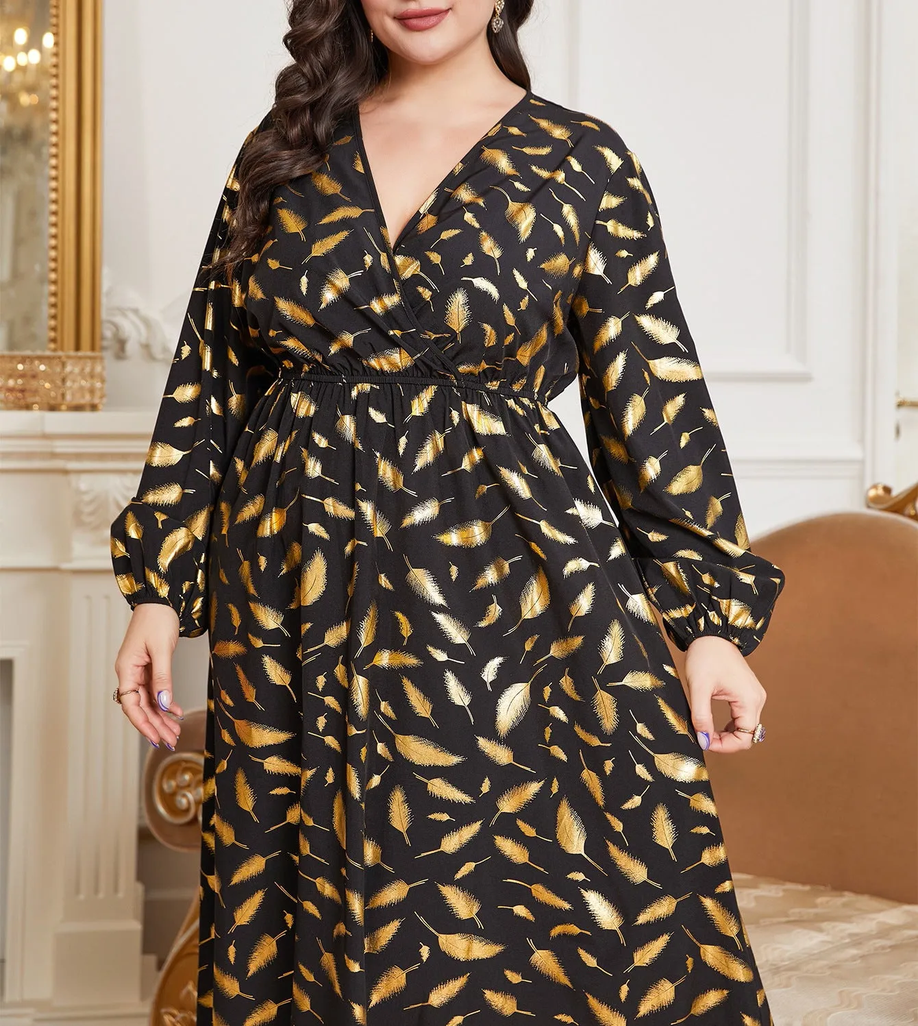 Elegant Plus Size Feather Print Maxi Dress with Elastic Waist