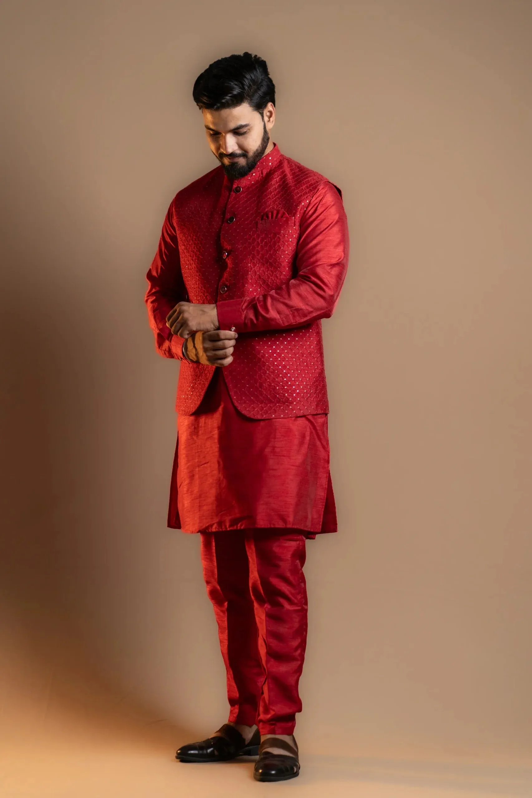 Elegant Red Kurta-pajama Set