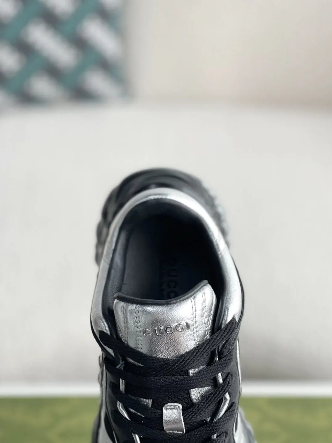 Gucci Ripple Trainer Gray Black