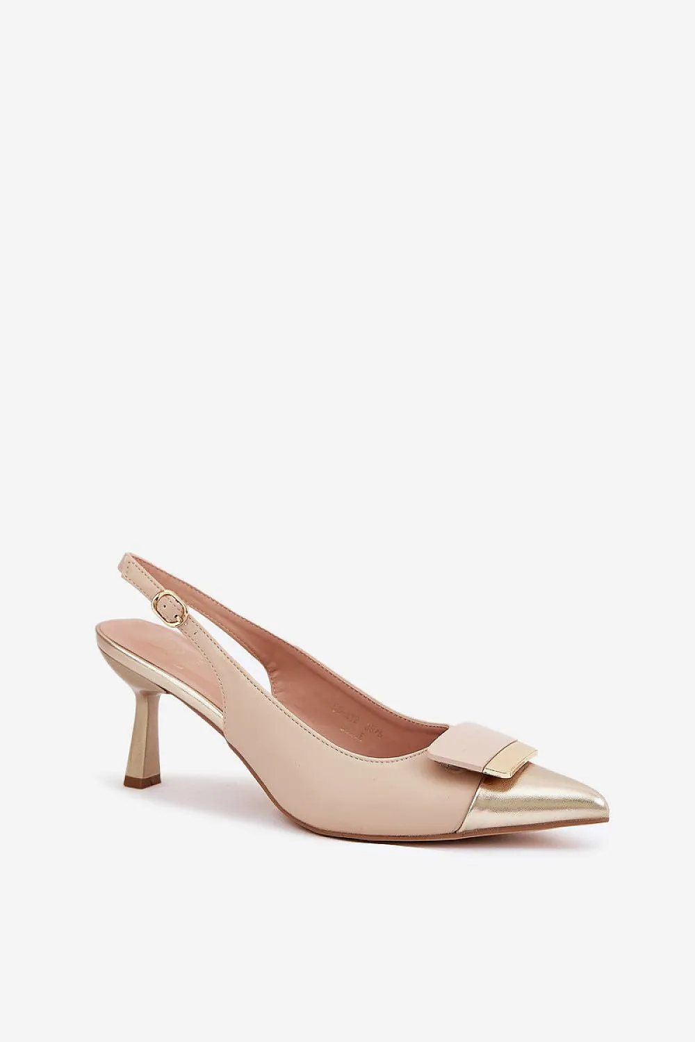 High heels Step in style