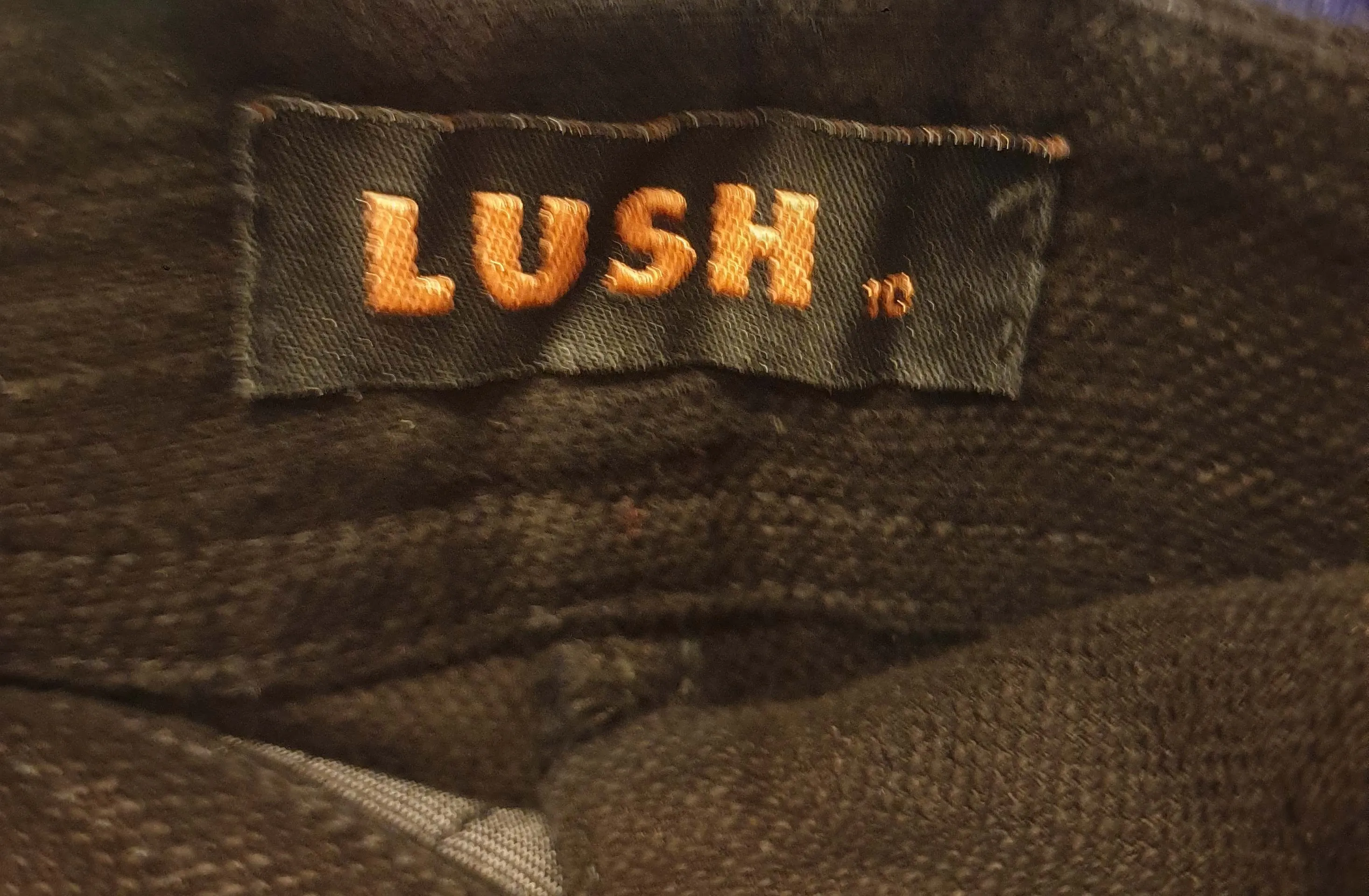 Lush cotton mix straight leg pants with unique button detail size 10 (tiny fit, best fits size 8)