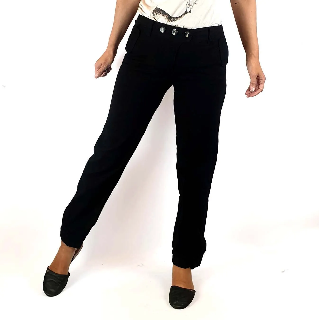 Lush cotton mix straight leg pants with unique button detail size 10 (tiny fit, best fits size 8)