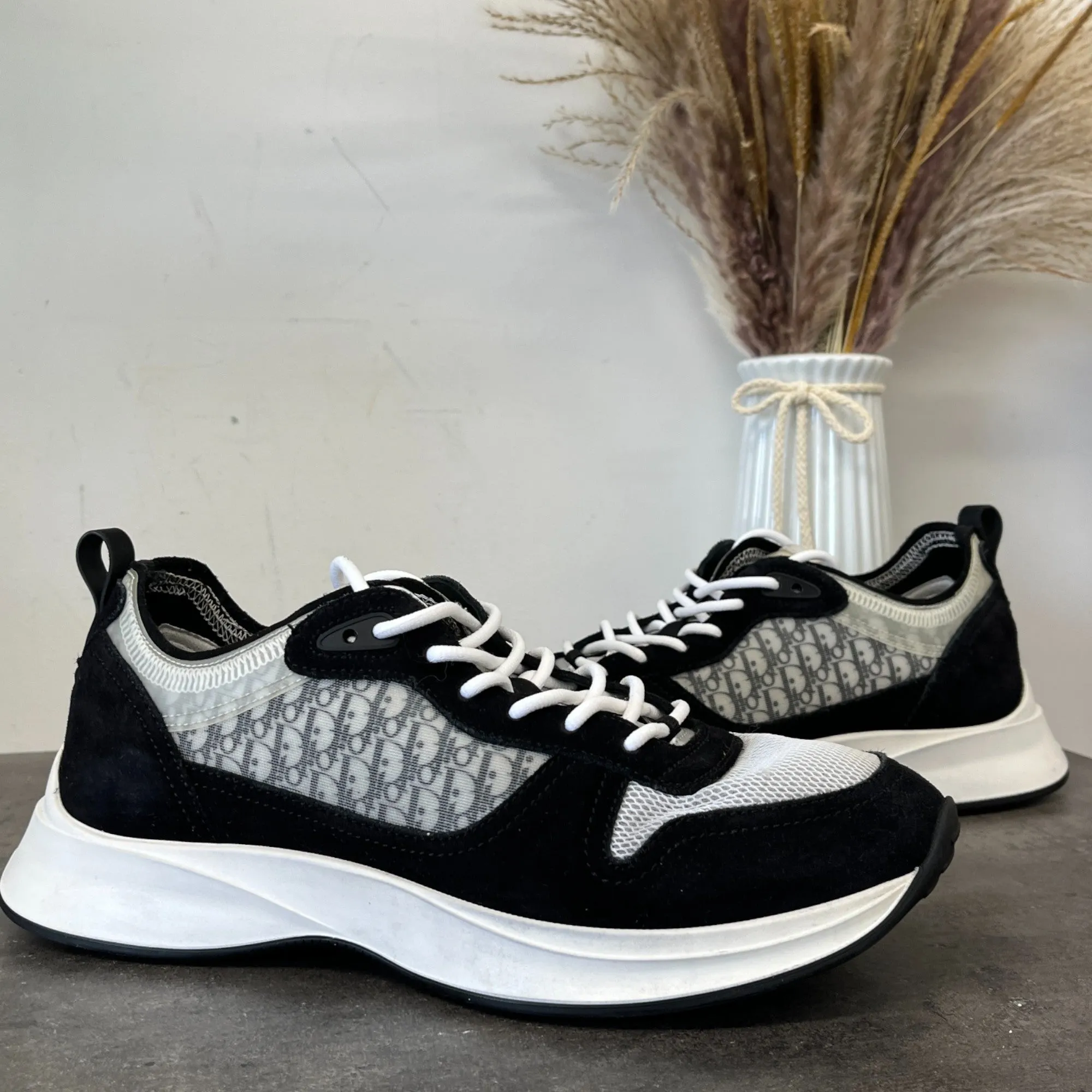 Men's B25 Low Trainers Black Size EU 42 / UK 8