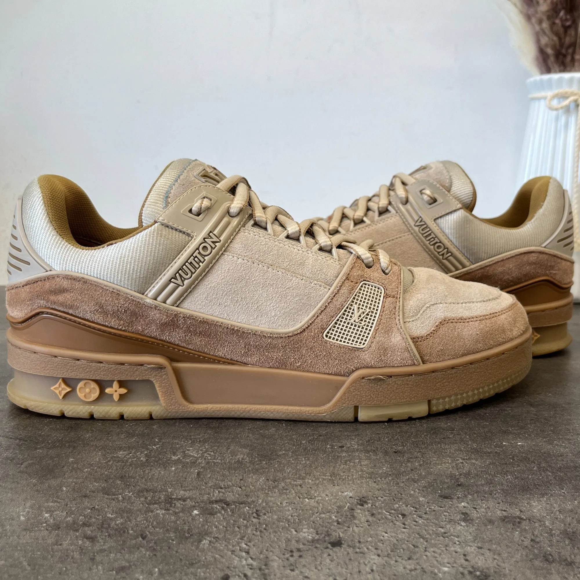 Men's Lv Low Trainers Brown Size EU 40 / UK 6