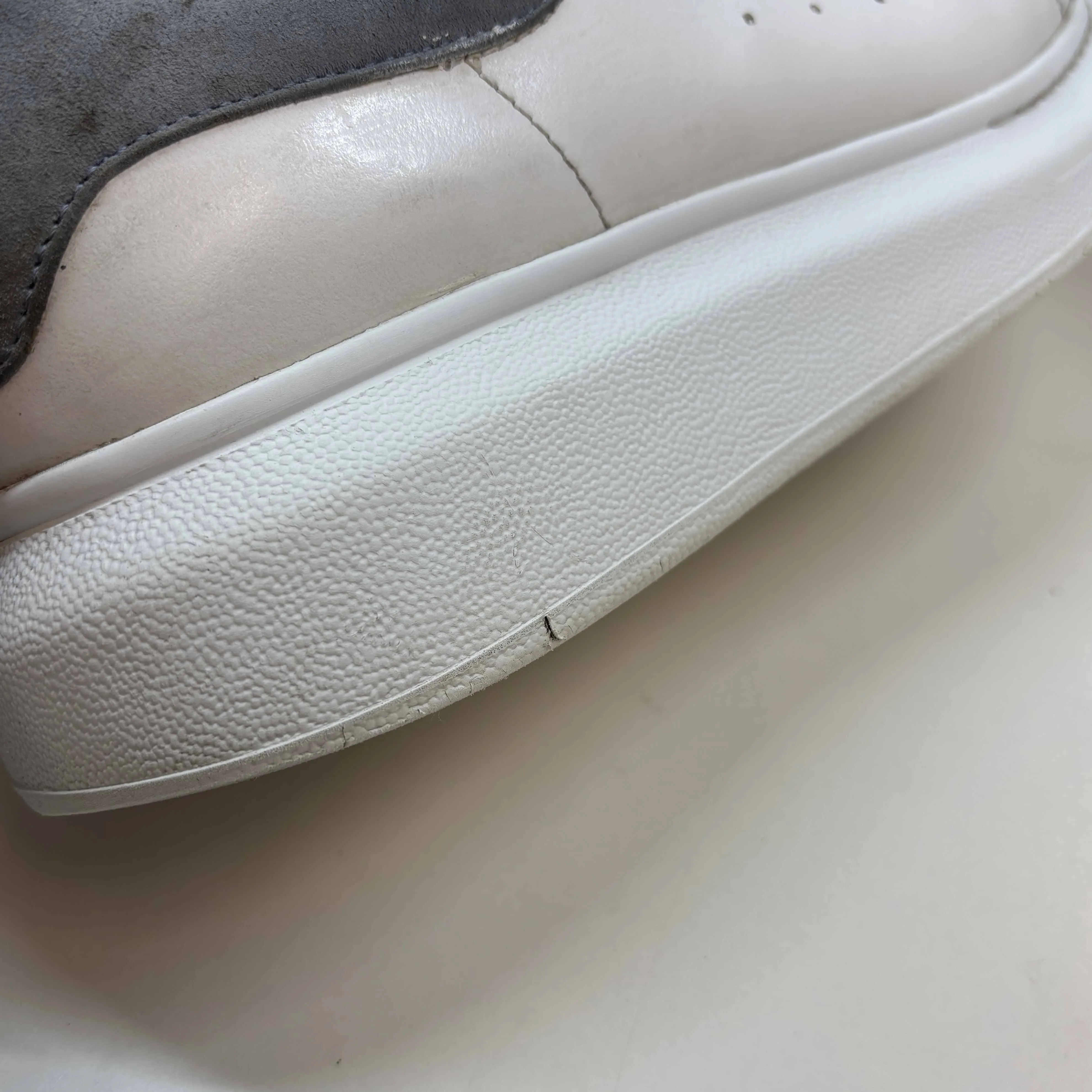 Men's Oversized Low Trainers White Size EU 40 / UK 6