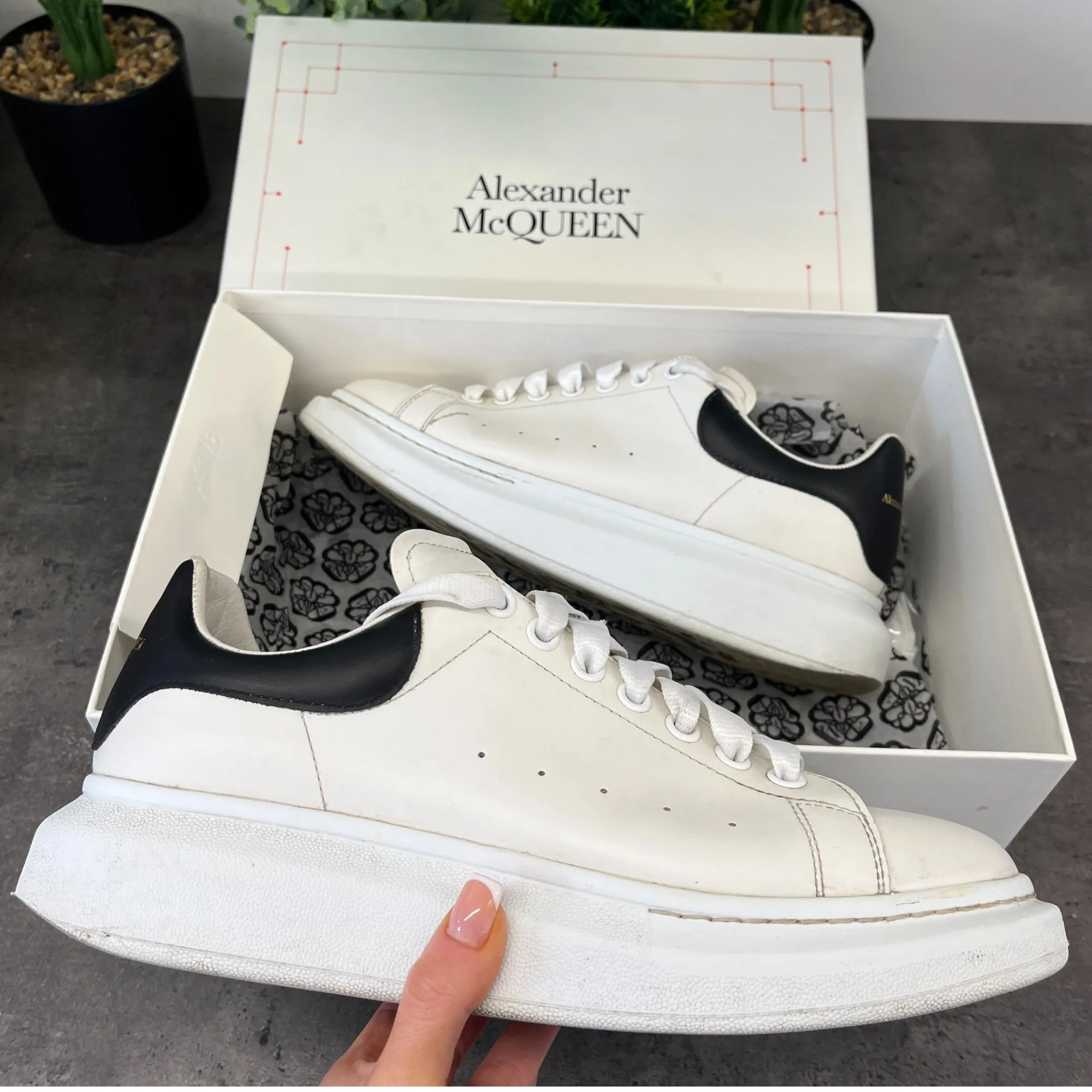 Men's Oversized Low Trainers White Size EU 43.5 / UK 9.5
