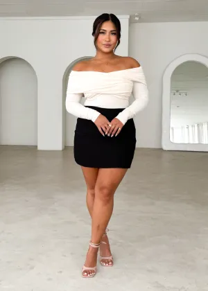 Rayz Off Shoulder Top - Bone