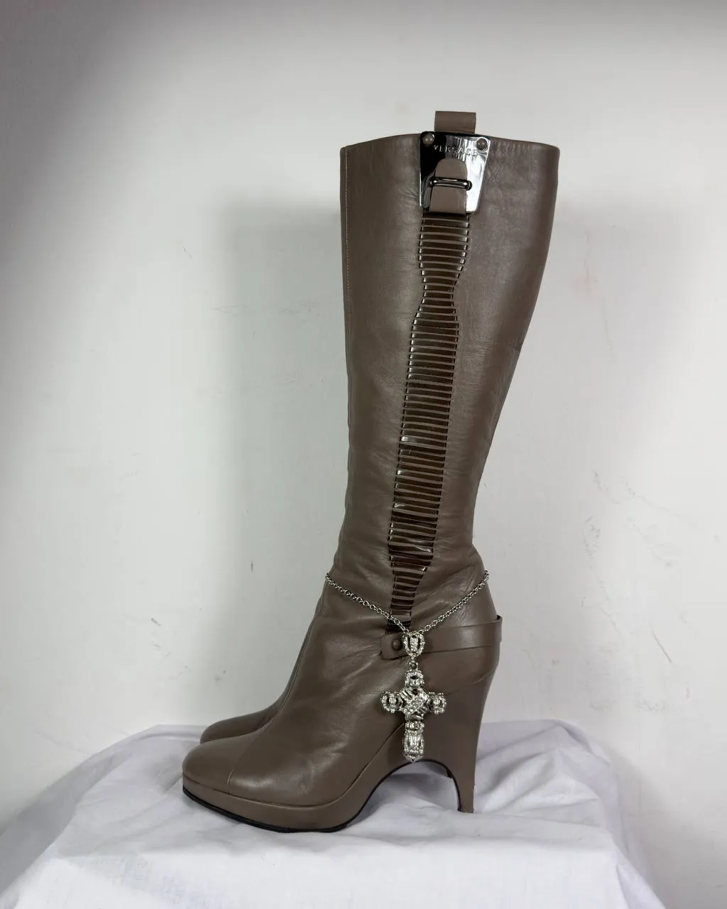 Versace 2008 Vintage Leather Boots 40/40.5