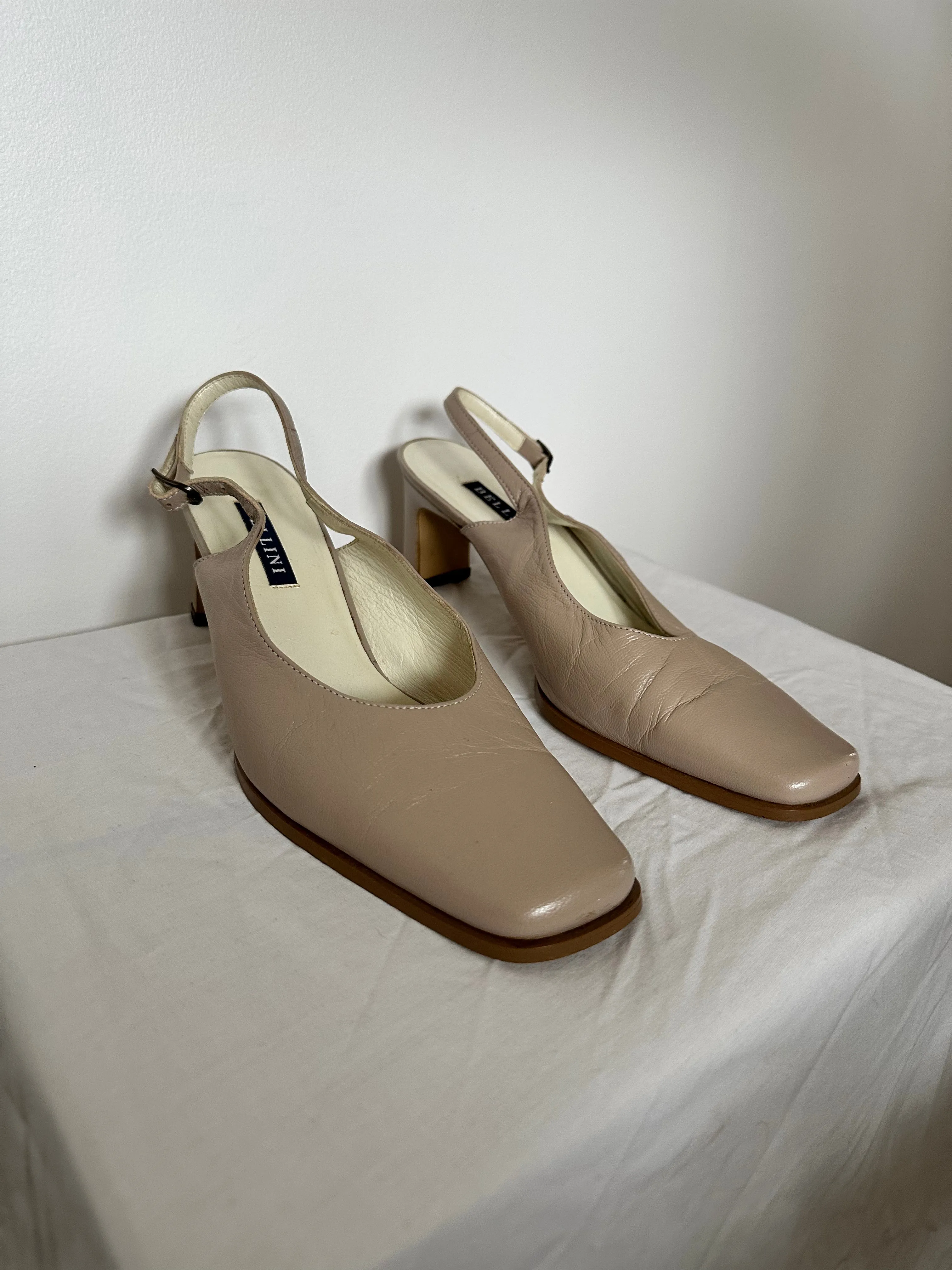 Vintage Bellini Sling Back Leather Heels (US 7 / EU 38)