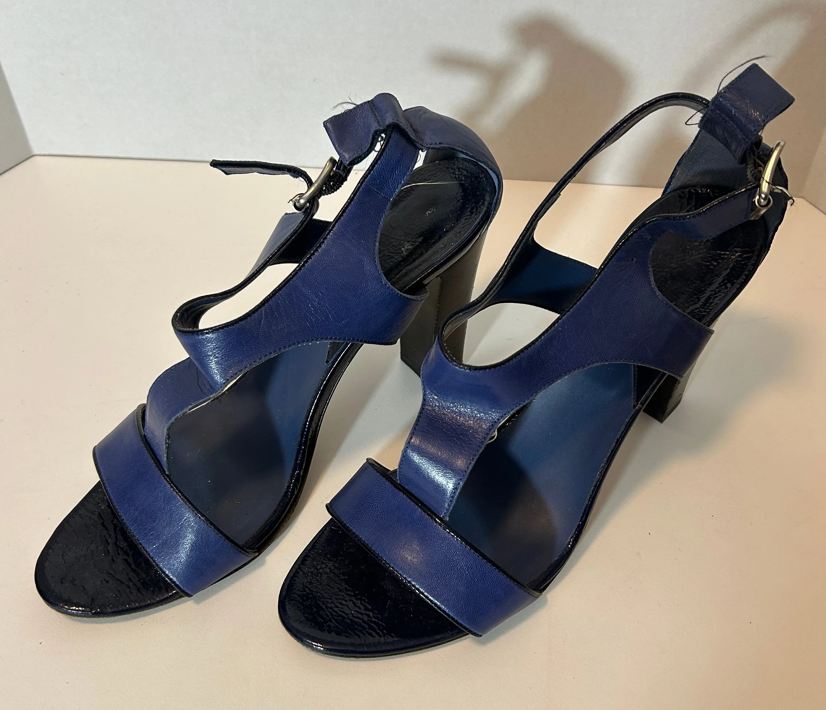 Vintage Blue Leather Strappy Block Heel Sandals – Size 10.5 – Made in Italy