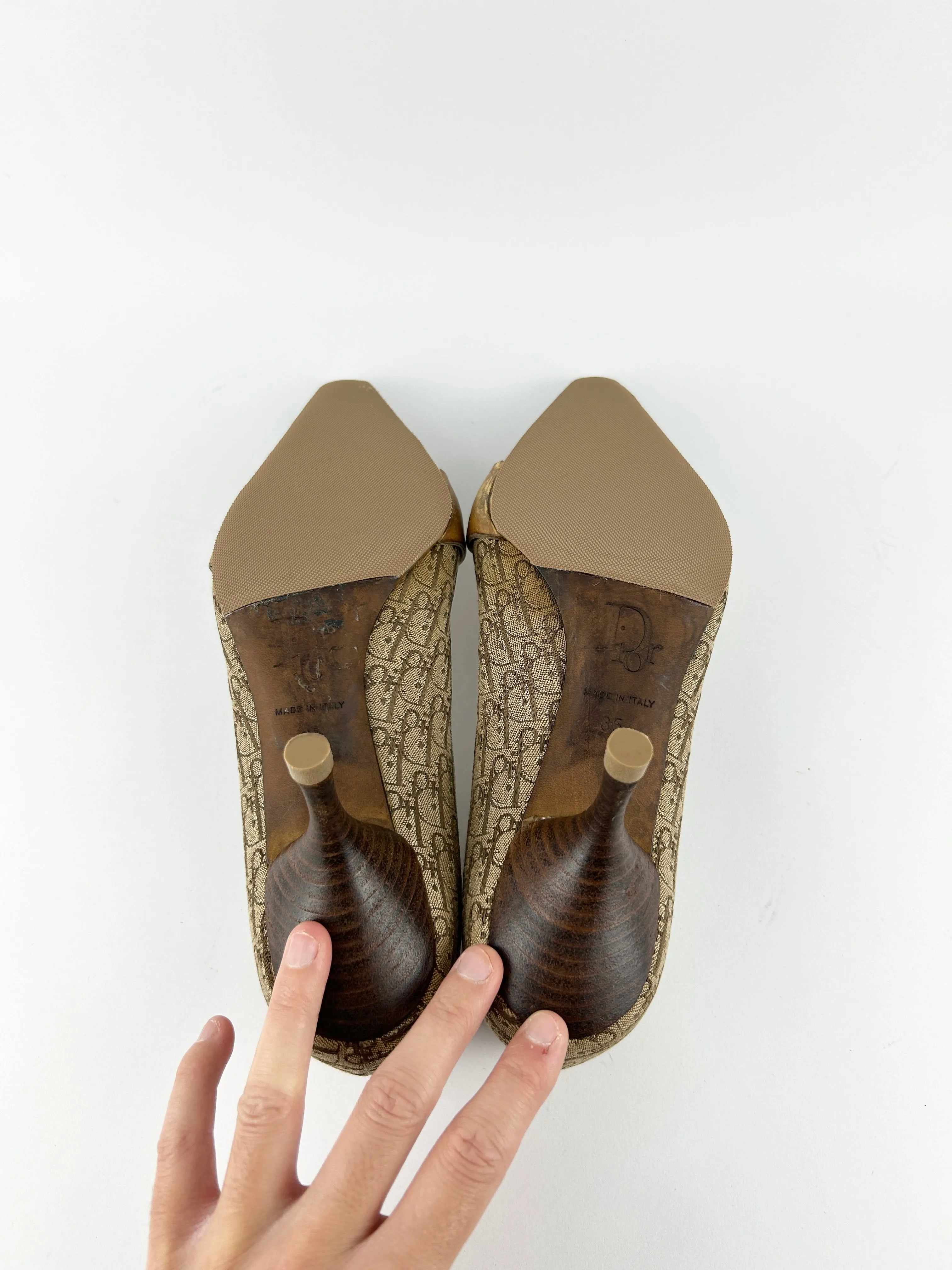 Vintage Christian Dior Kitten Heels