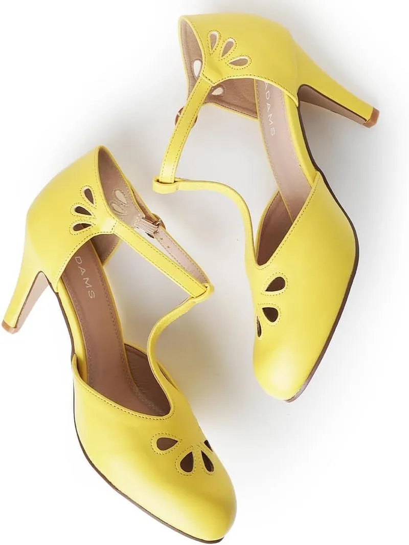Vintage Cutout Low Kitten Pepper Mary Jane Pumps