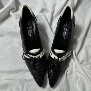 VIntage sporty racing moto kitten heels