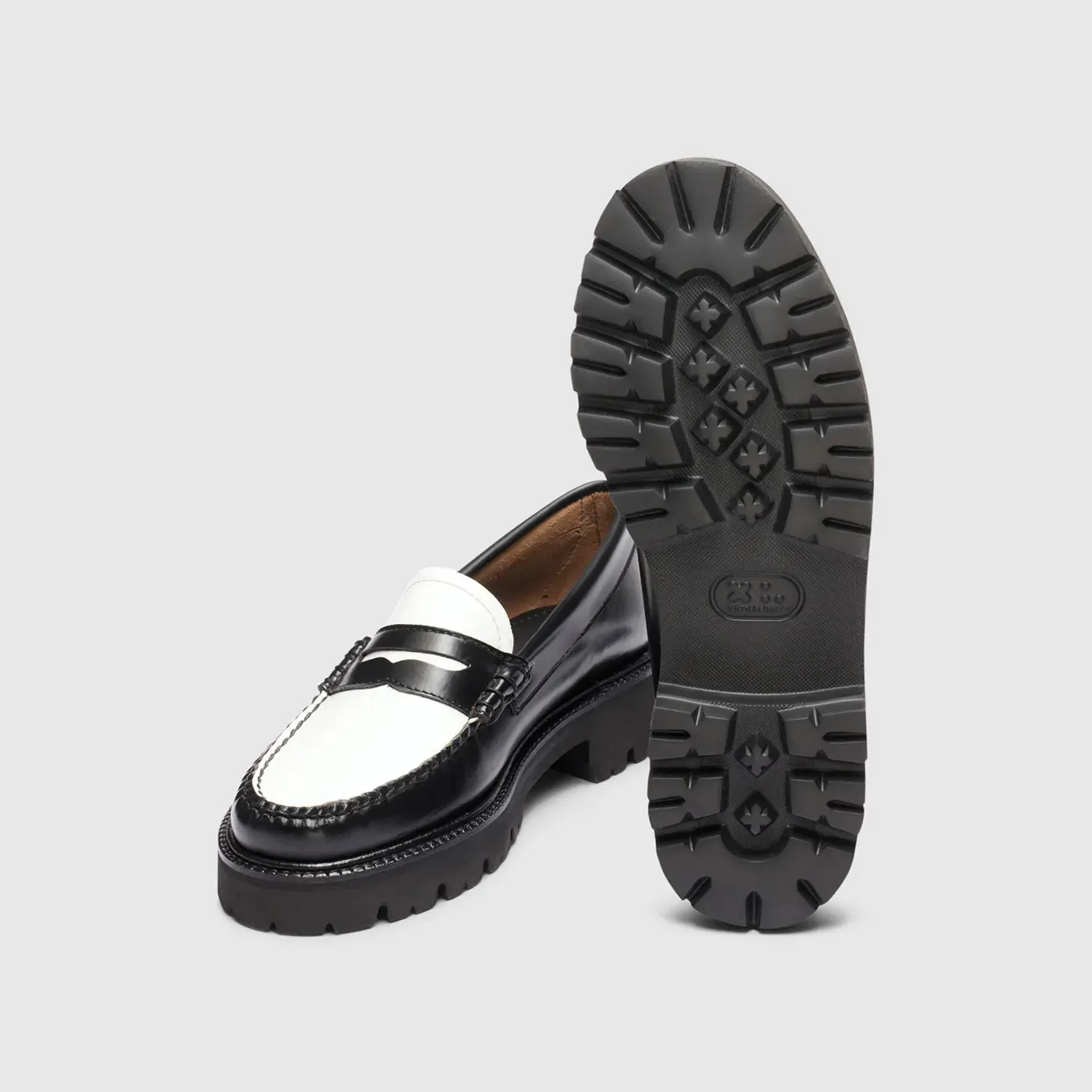 Whitney Super Lug Weejuns Loafer in Black/White