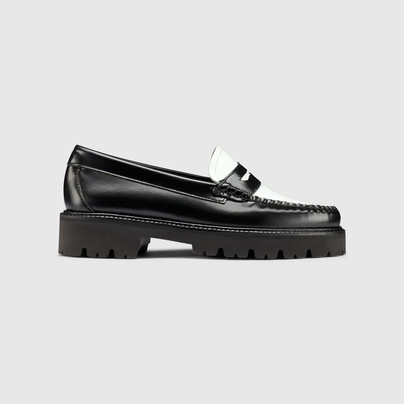 Whitney Super Lug Weejuns Loafer in Black/White