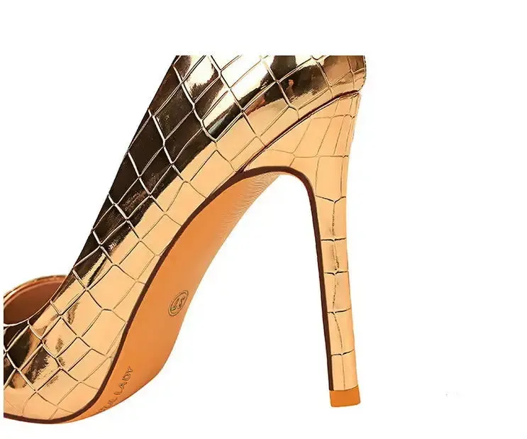 Women's high heels Sexy Pointy Toe PU Leather Black High Heels Pumps Fashion Stone Pattern Thin Heeled Office Lady Shoes