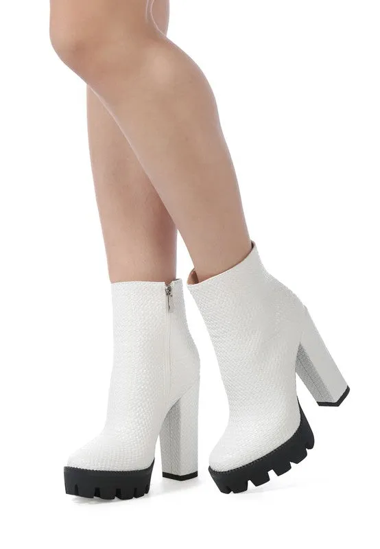Women's London Rag Bounty Platform Chelsea Block Heels Boots