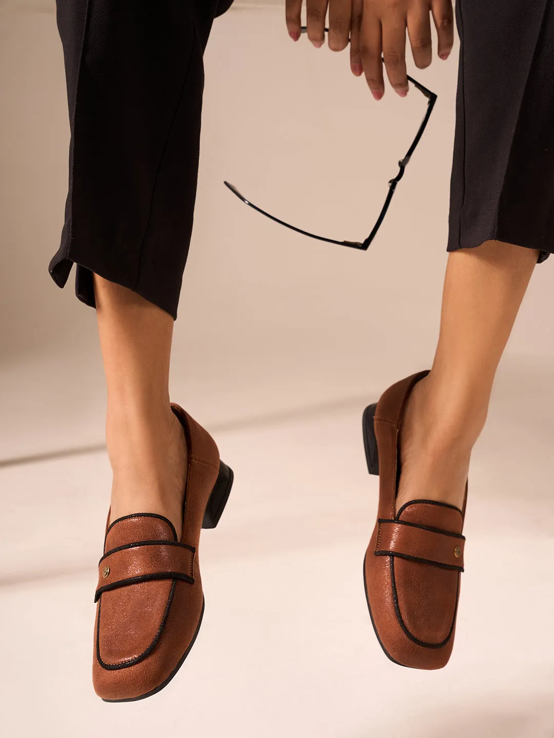 Women's Tan Casual Slip On (IU2010)